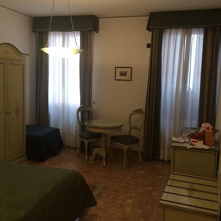 Ca Del Pozzo Hotel Venice Exterior photo