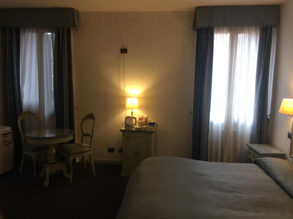 Ca Del Pozzo Hotel Venice Exterior photo